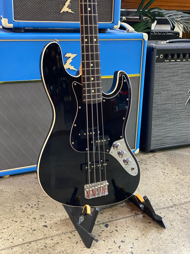 Fender 2017 Aerodyne PJ Jazz Bass | Black ***Pre Loved***