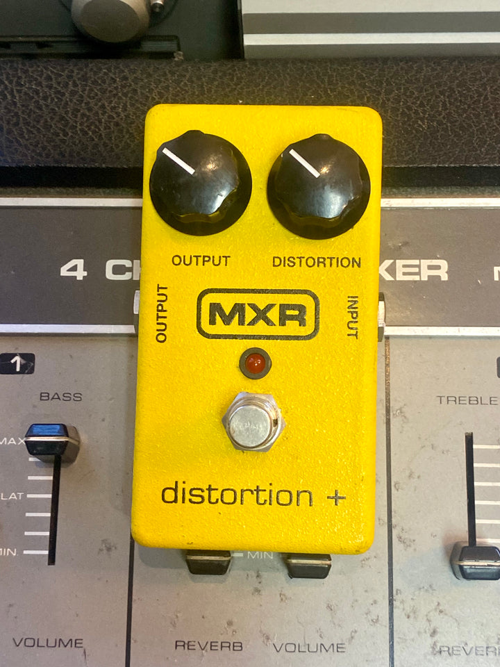 MXR M104 Distortion + Pedal ***Pre Loved***