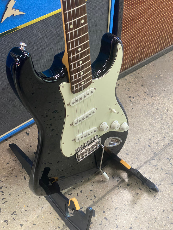 Fender MIJ 2021 Traditional 60s Stratocaster RW Fingerboard- Black W/bag ***Pre Loved***