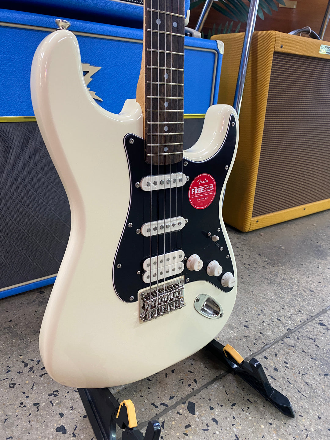 Squier Classic Vibe 70s Strat HT | Olympic White