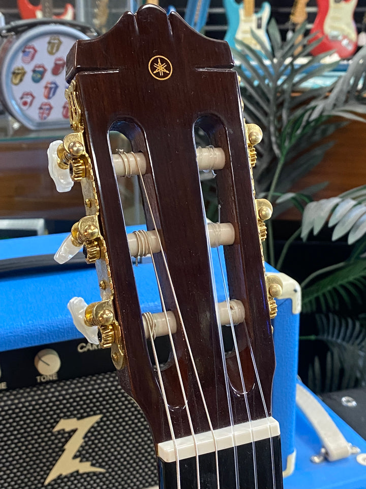 Yamaha CG-130 Classical Guitar w/case ***Pre Loved***