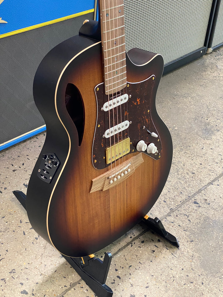 Cole Clark True Hybrid Thinline TL2EC Blackwood HSS Sunburst