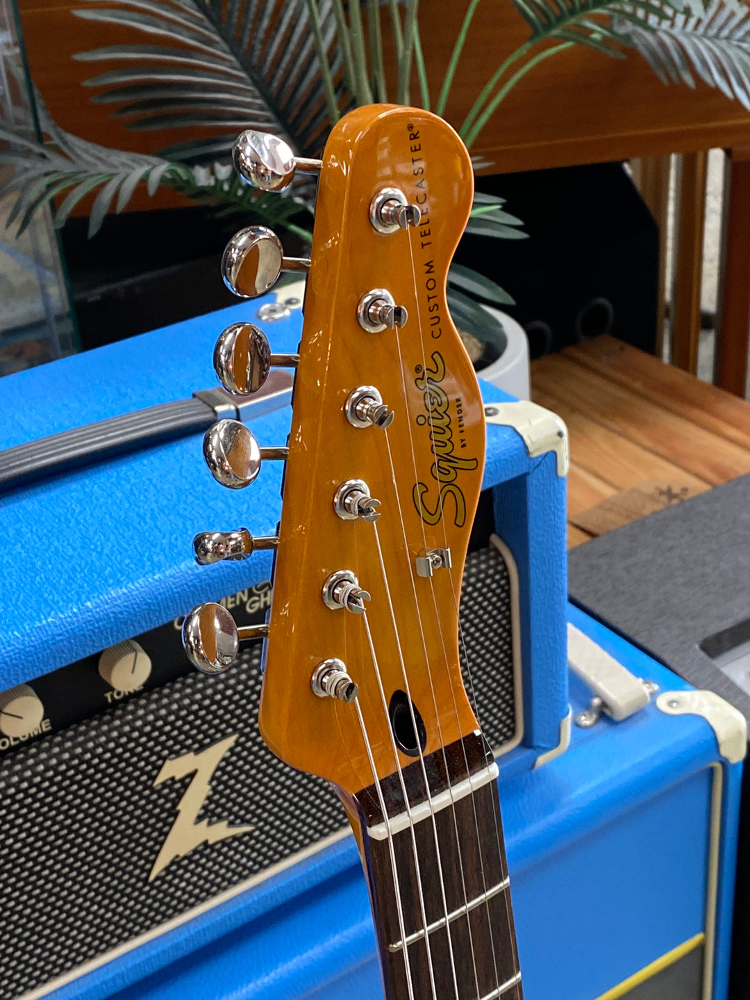 Squier Classic Vibe Custom Telecaster SH with Bigsby | Lake Placid Blue