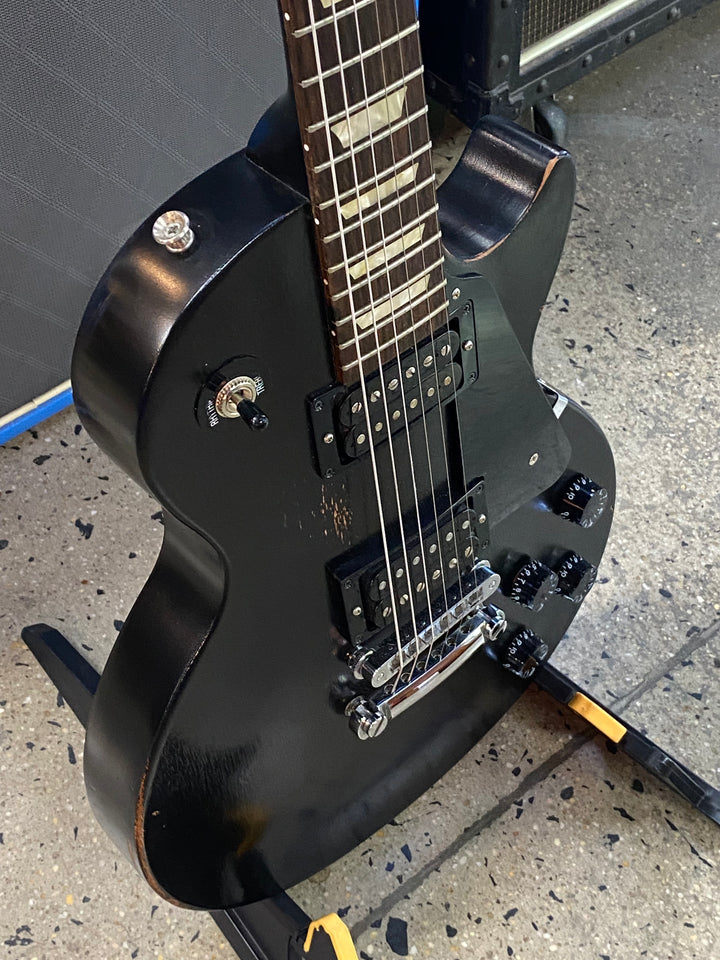 Gibson USA 2010 Les Paul Studio Black Satin w/case ***Pre Loved***