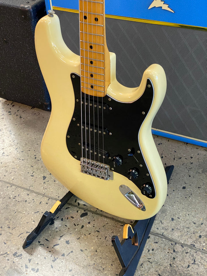 Tokai 1981 Silver Star S Style w/bag | White ***pre loved***