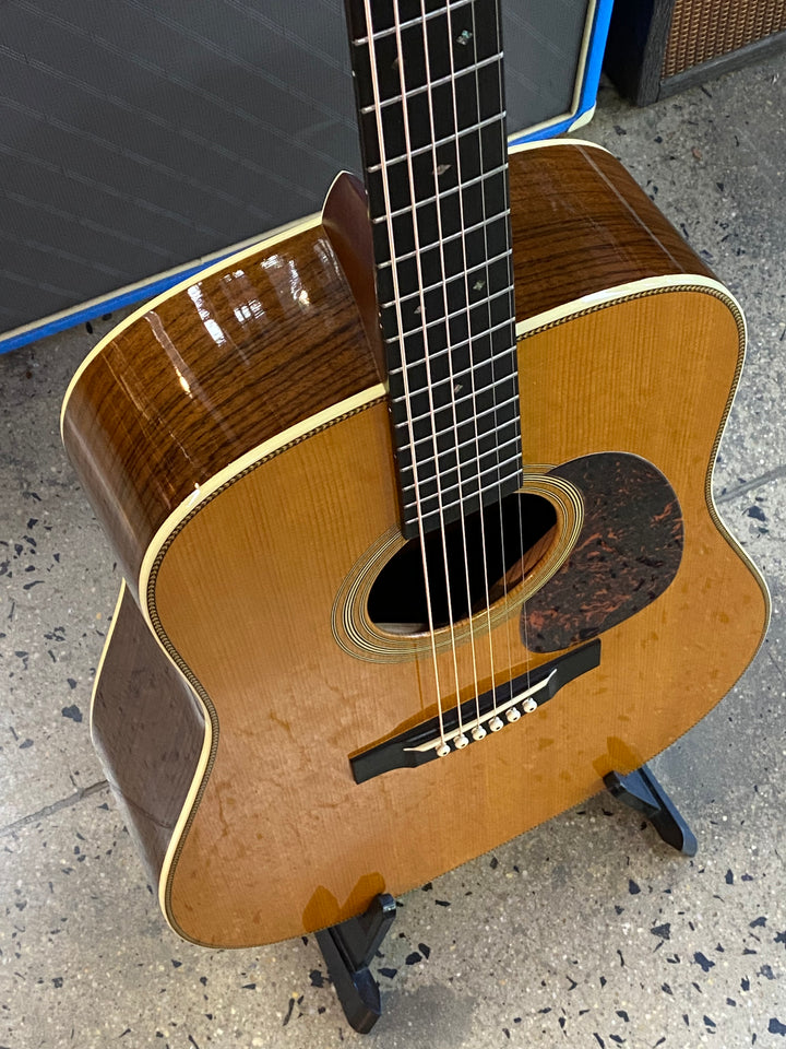 Martin Guitars 2008 HD-28V Dreadnought w/case ***pre loved***