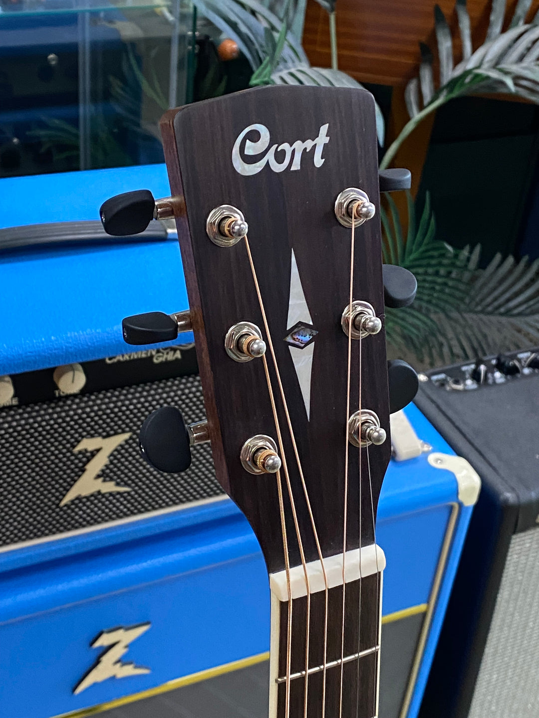 Cort MR710F Acoustic Electric w/hardcase ***Pre Loved***