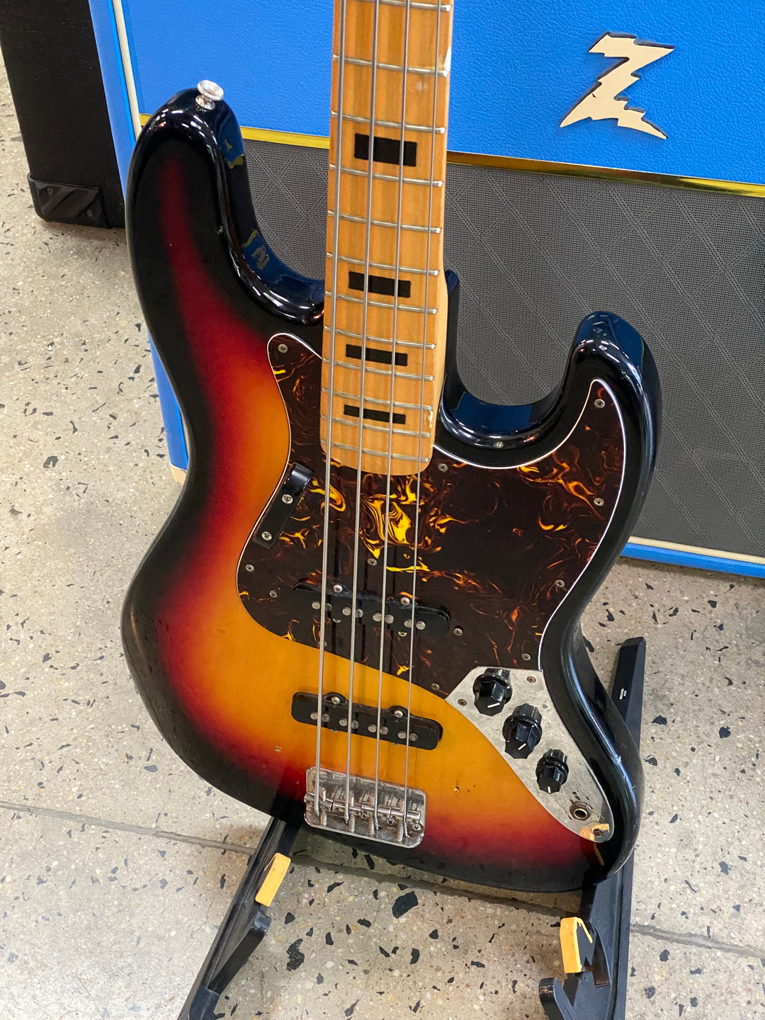 Suzuki 70s Jazz Bass w/bag | Sunburst ***pre loved***