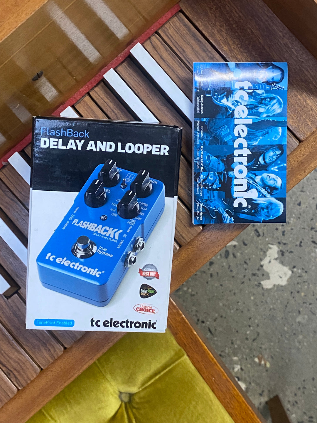 TC Electronics Flashback V1 Delay  Looper W/box ***Pre Loved***