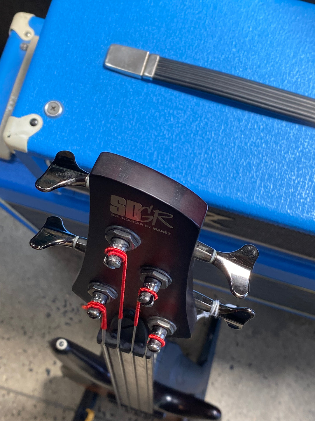 Soundgear by Ibanez 2016 SRF700 Fretless w/case | Sunburst ***pre loved***