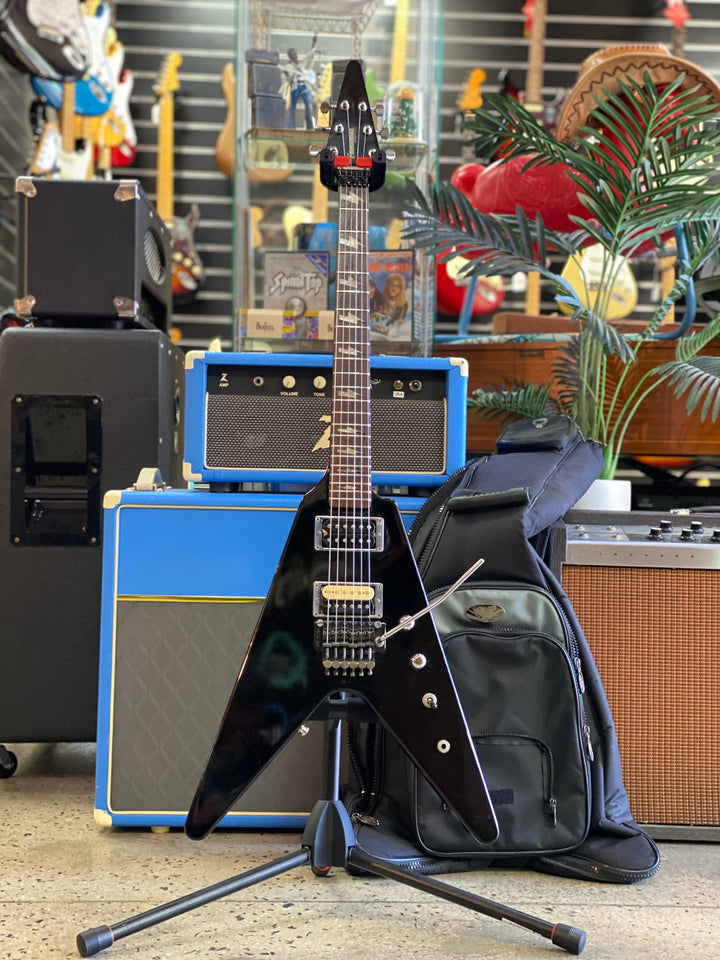 Fernandes 80s BSV Flying V *modded* w/bag | Black ***pre loved***