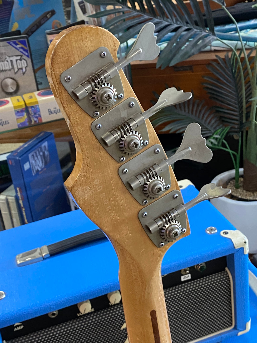 Yamaha Late 70's Super Bass 500 | Natural ***pre loved***