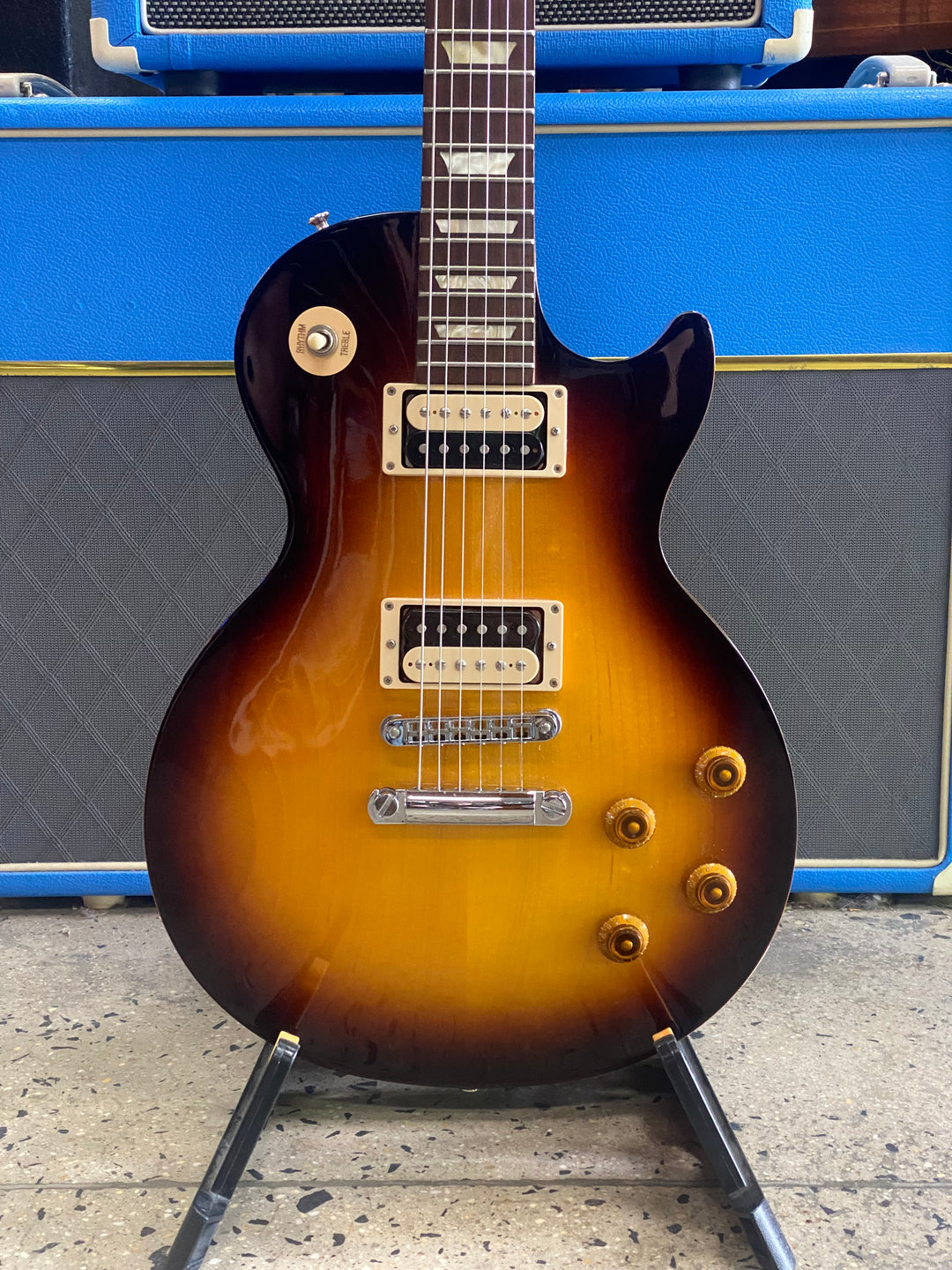 Gibson USA 2012 Les Paul Studio Deluxe Vintage Sunburst W/case ***Pre Loved***