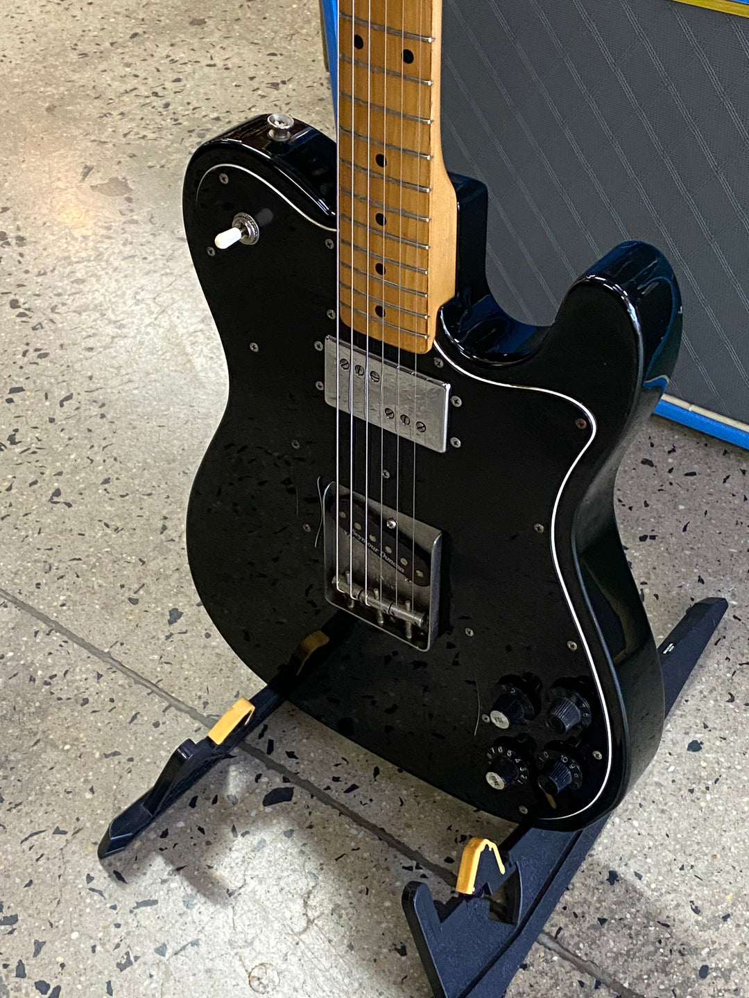 Fender CIJ  '97-2000' TC72-70 Telecaster Custom Black w/Pickup Mod & bag ***Pre Loved***