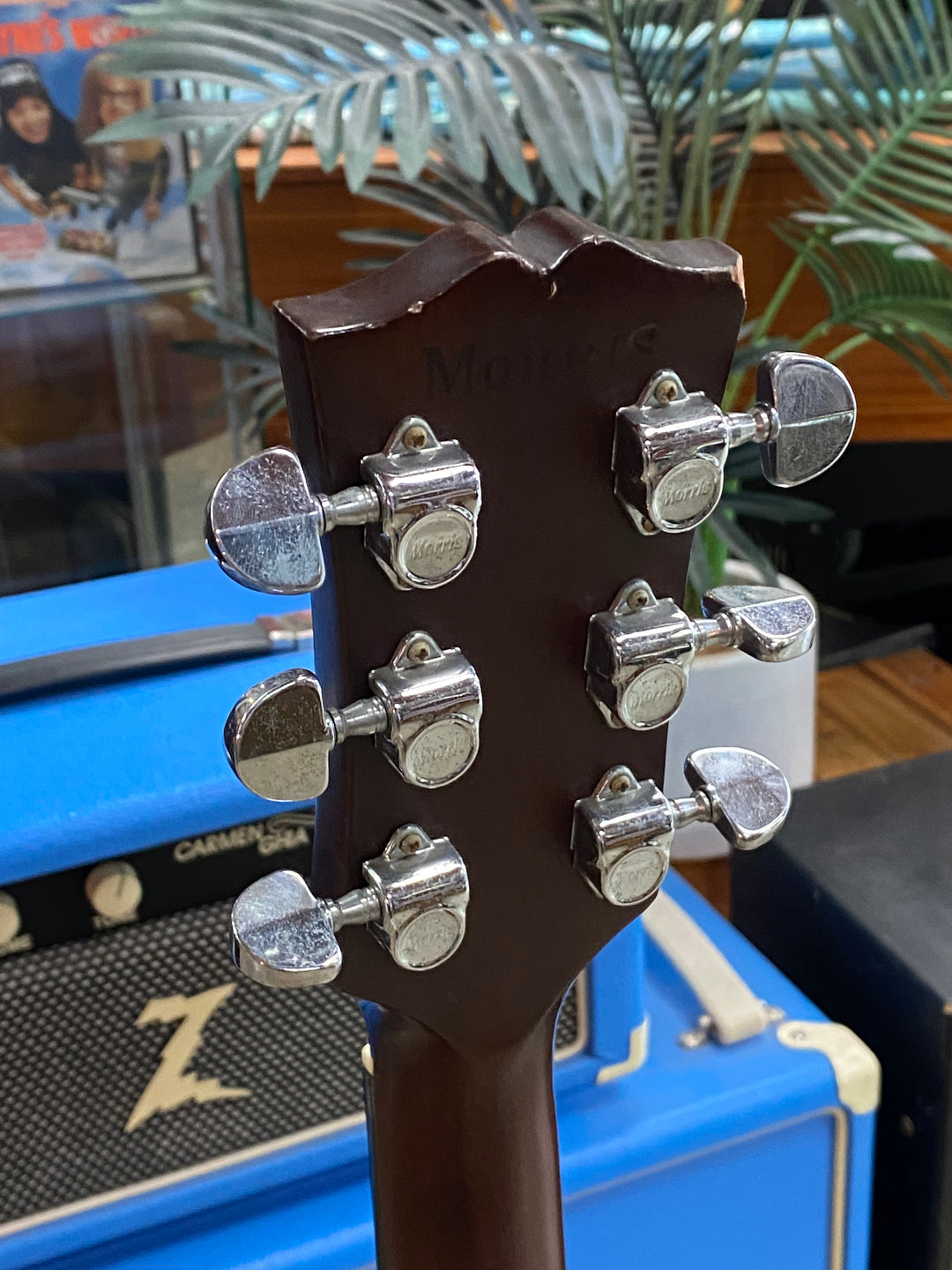 Morris WJ-25 Natural Double Pickguard W/Case | Natural ***pre loved***