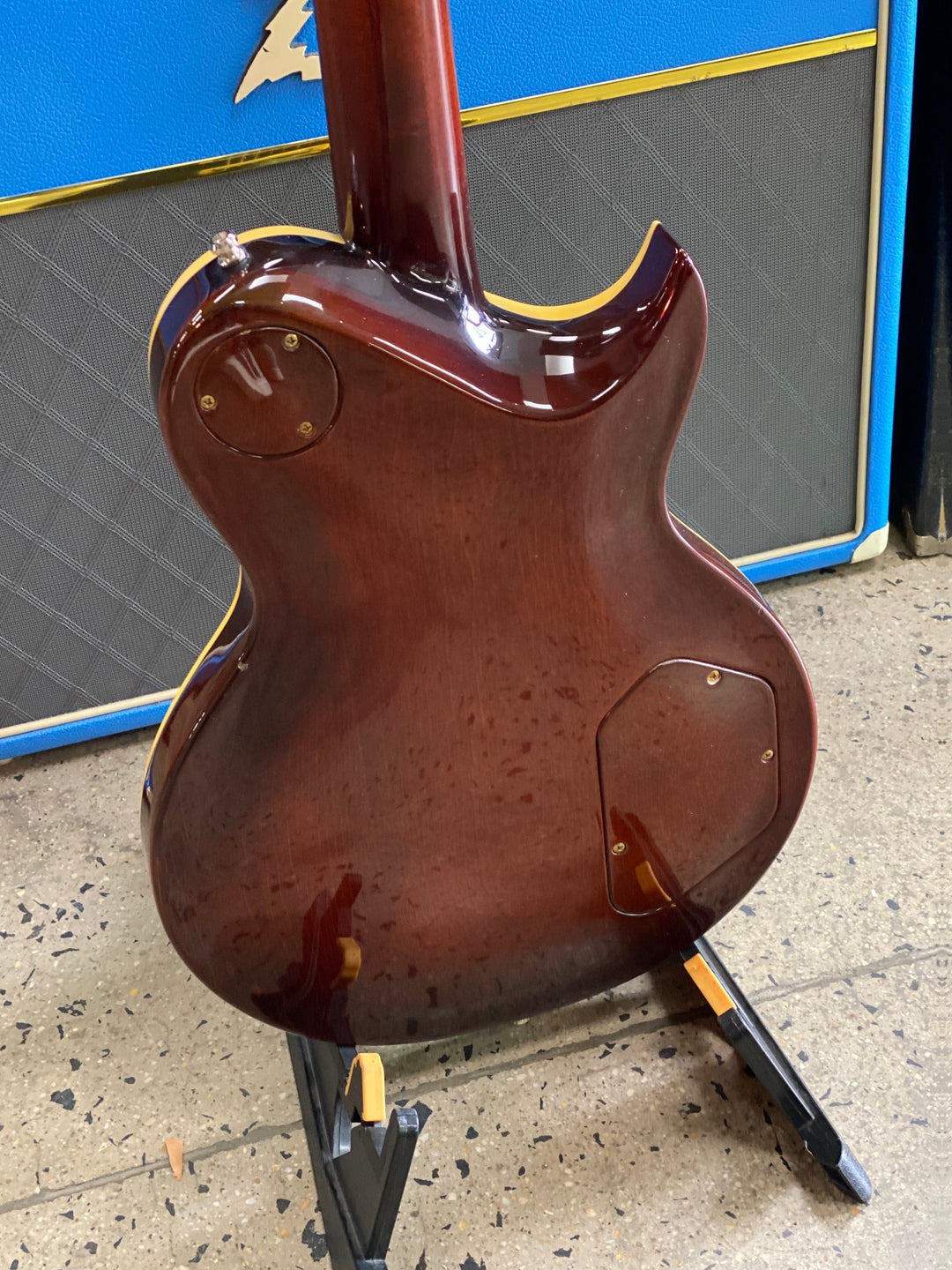 Aria Pro II 1984 PE-R80 Electric Left Hand w/bag