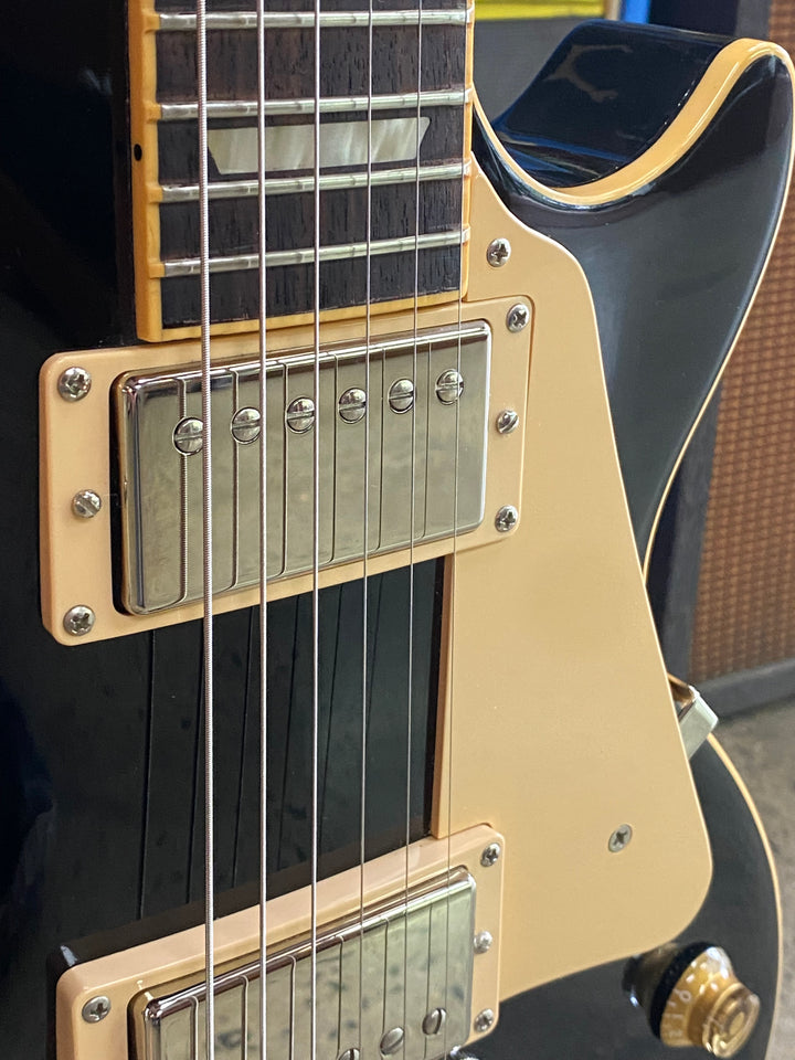 Gibson USA 2008 Les Paul Standard Ebony '60s Neck W/case ***Pre Loved***