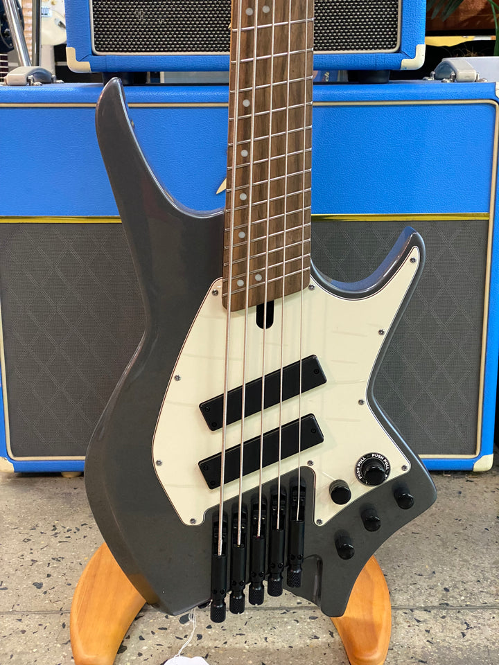 Hils HNB5 5 String Multiscale Headless Elkectric Bass | Gloss Gunmetal Gray
