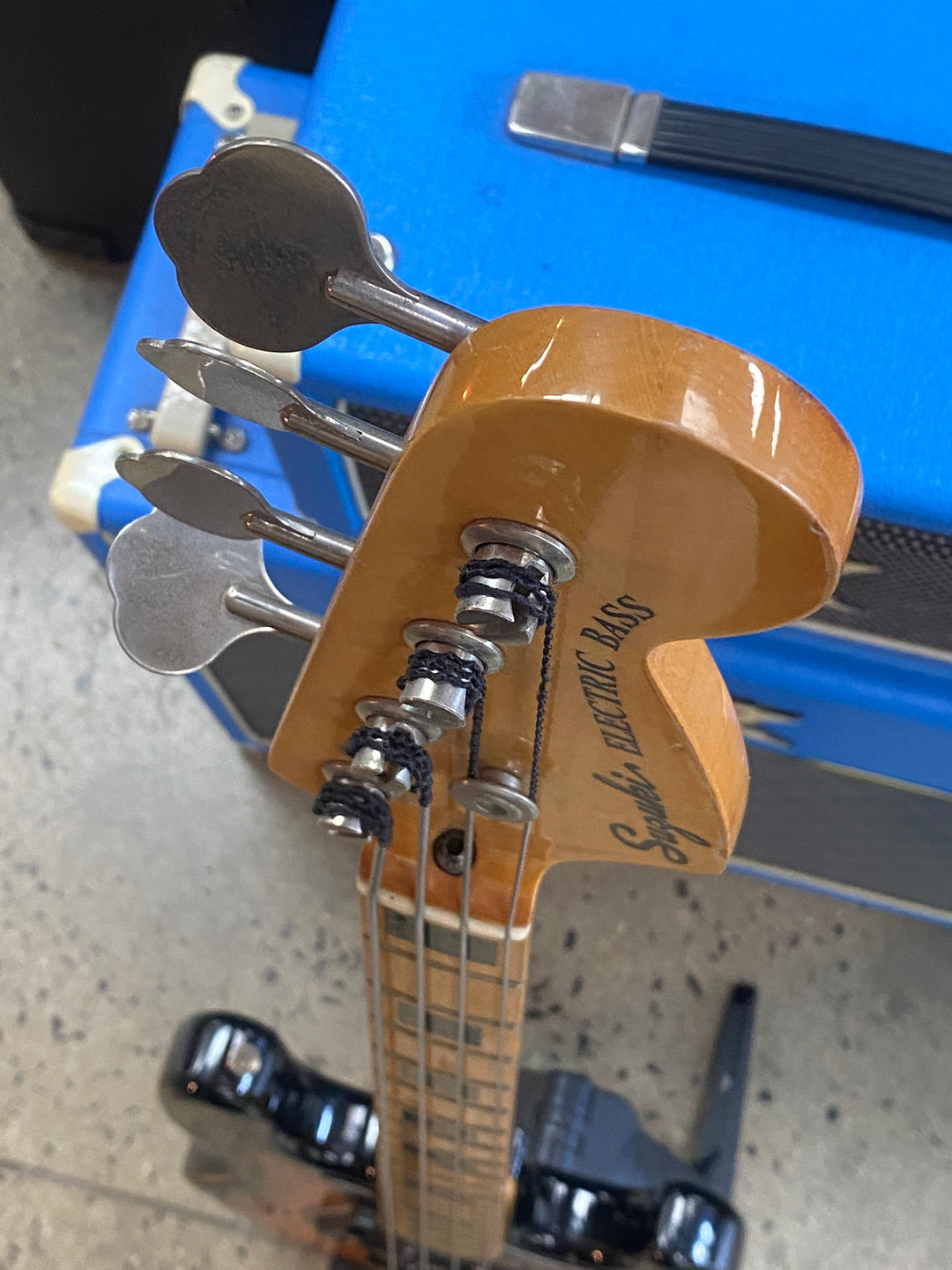 Suzuki 70s Jazz Bass w/bag | Sunburst ***pre loved***