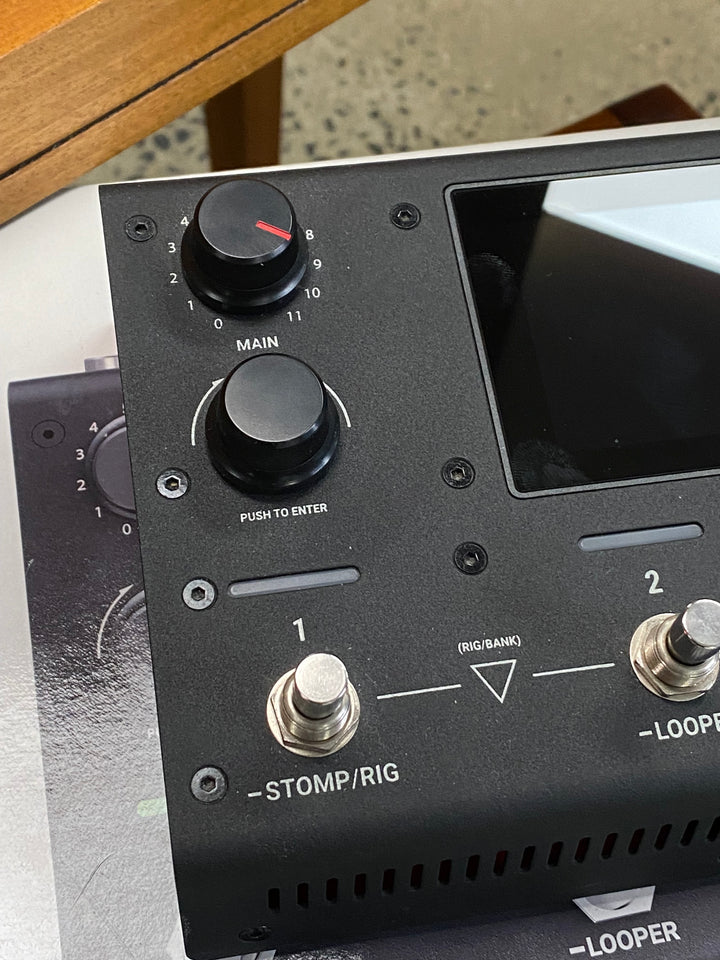 HeadRush MX5 Compact Guitar FX  Amp Modelling Processor W/box ***Pre Loved***