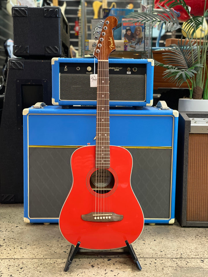 Fender California Standard Redondo Mini with Bag | Fiesta Red