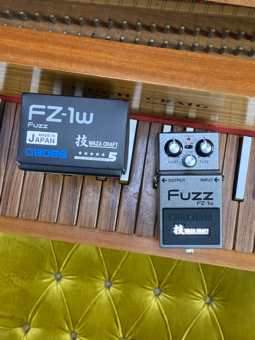 Boss FZ-1W Fuzz Waza Craft MIJ w/box ***pre loved***