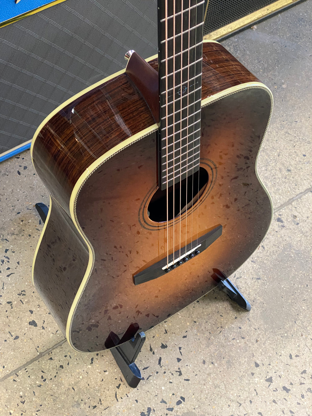 Alvarez LD70E Laureate Dreadnought Acoustic/Electric | Sunburst