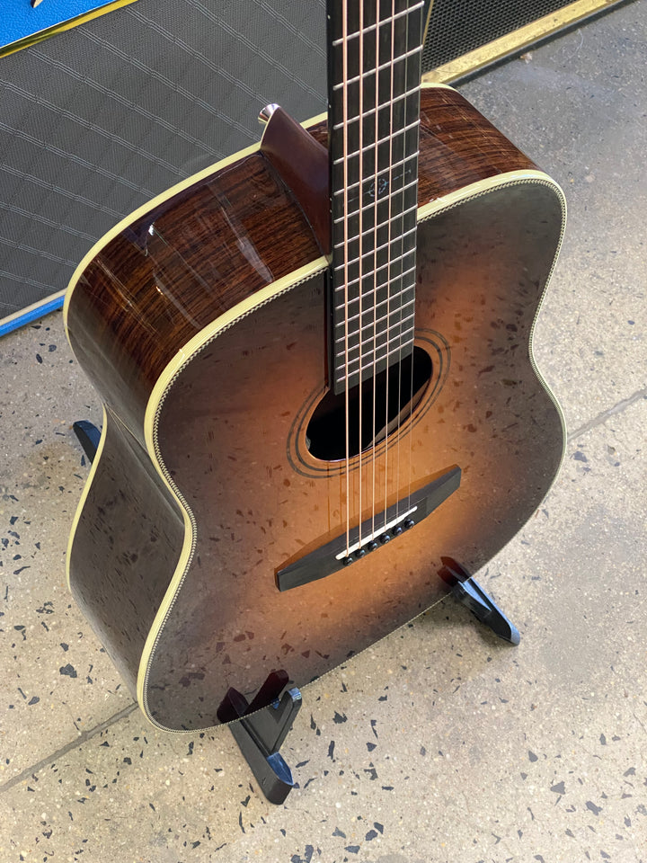 Alvarez LD70E Laureate Dreadnought Acoustic/Electric | Sunburst