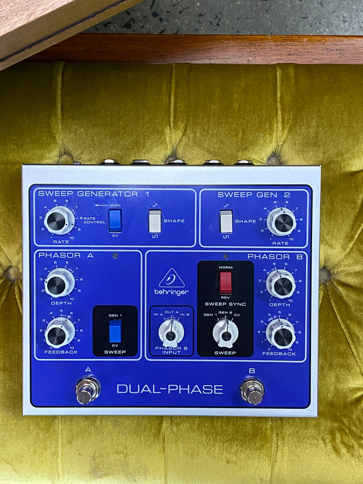 Behringer DUAL-PHASE Analog Phase Shift Guitar Pedal ***Pre Loved***