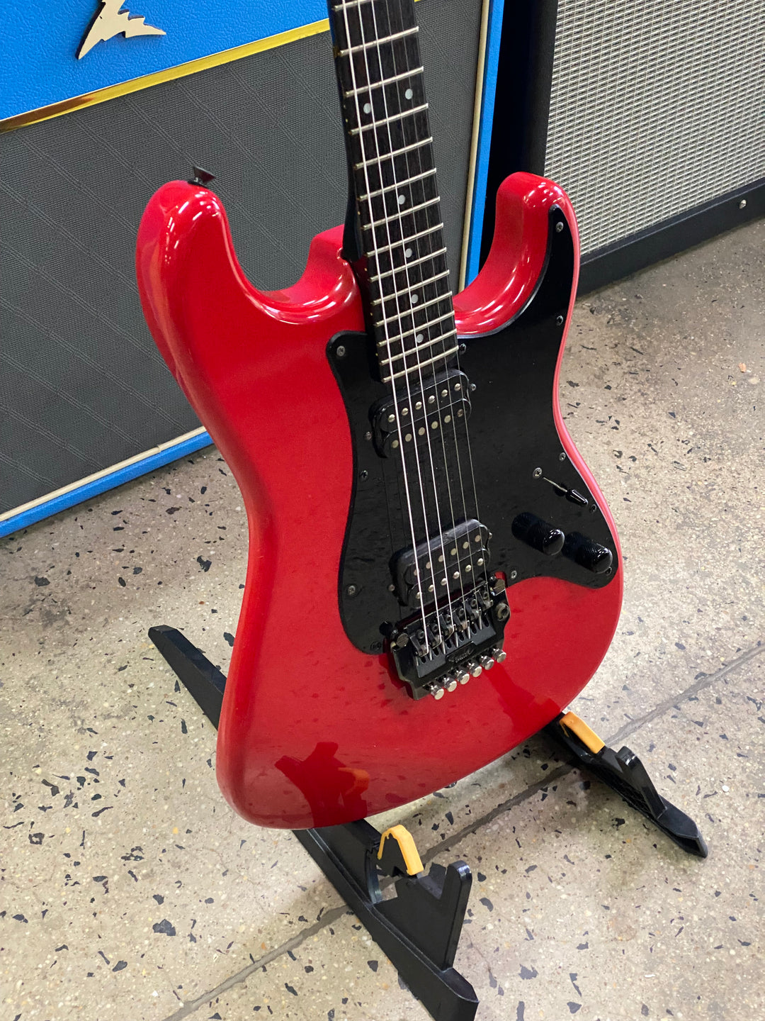 Fender ST-555 Boxer MIJ '85-86 Red Pre Loved