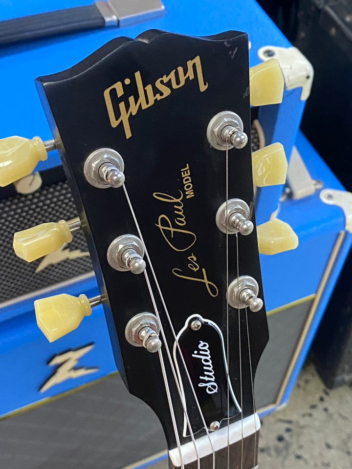 Gibson USA 2010 Les Paul Studio Black Satin w/case ***Pre Loved***