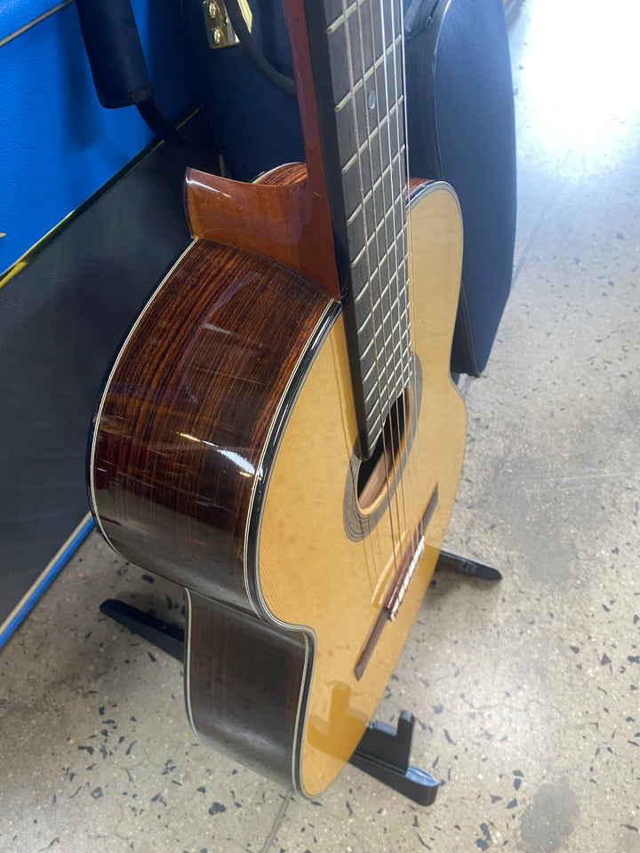 Kodaira Artist AST 100 Classical Guitar Made in Japan **Pre Loved**