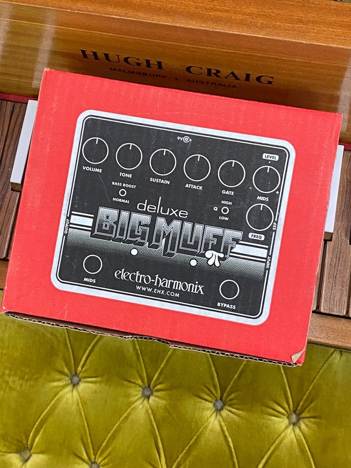 EHX Deluxe Big Muff w/box ***pre loved***