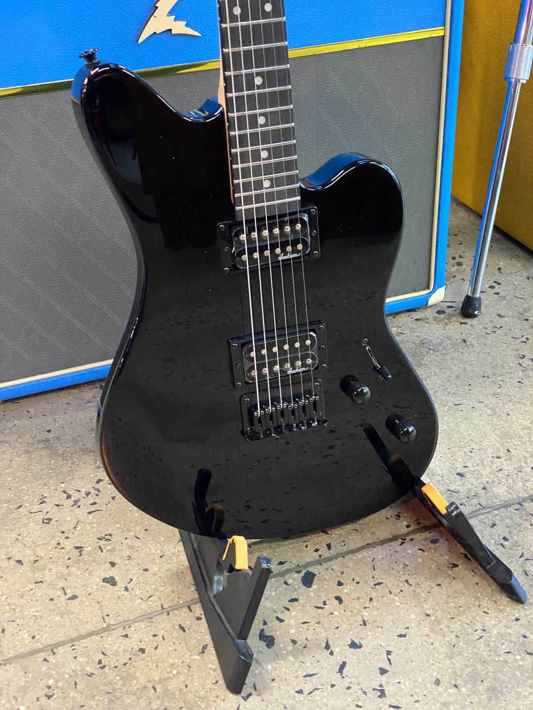 Jackson JS Series Surfcaster JS22 HT | Gloss Black