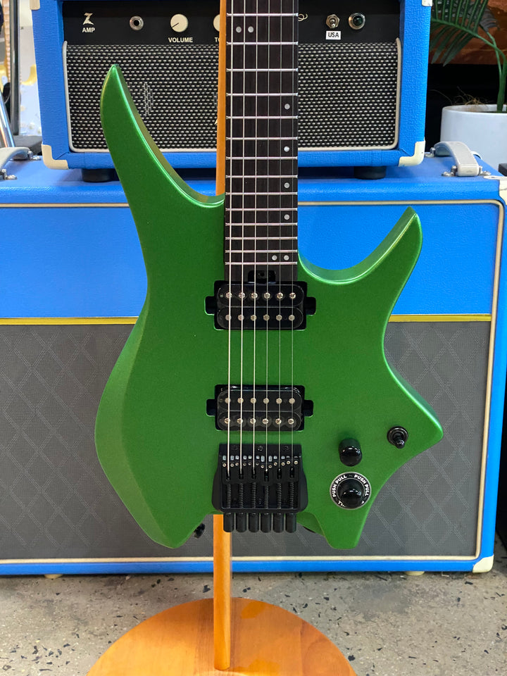 Hils HN3 Headless Electric Guitar | Satin Metallic Emerald