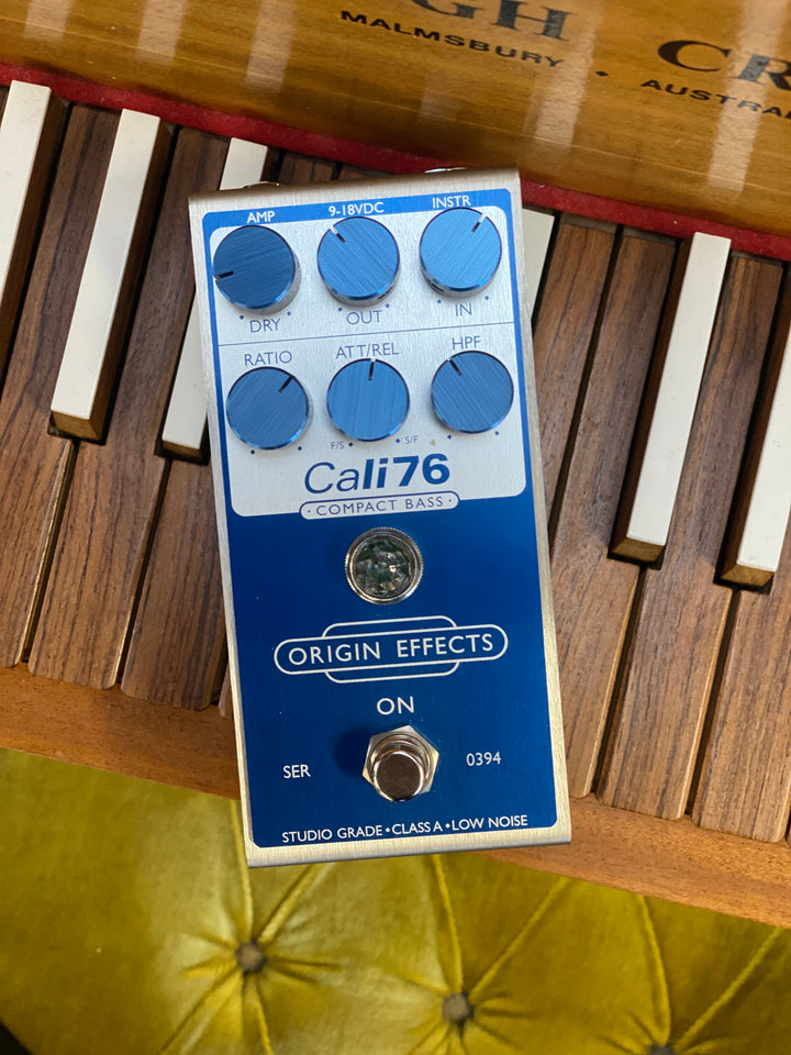 Origin Effects Cali76 Compact Bass Compressor | Blue ***Pre Loved***