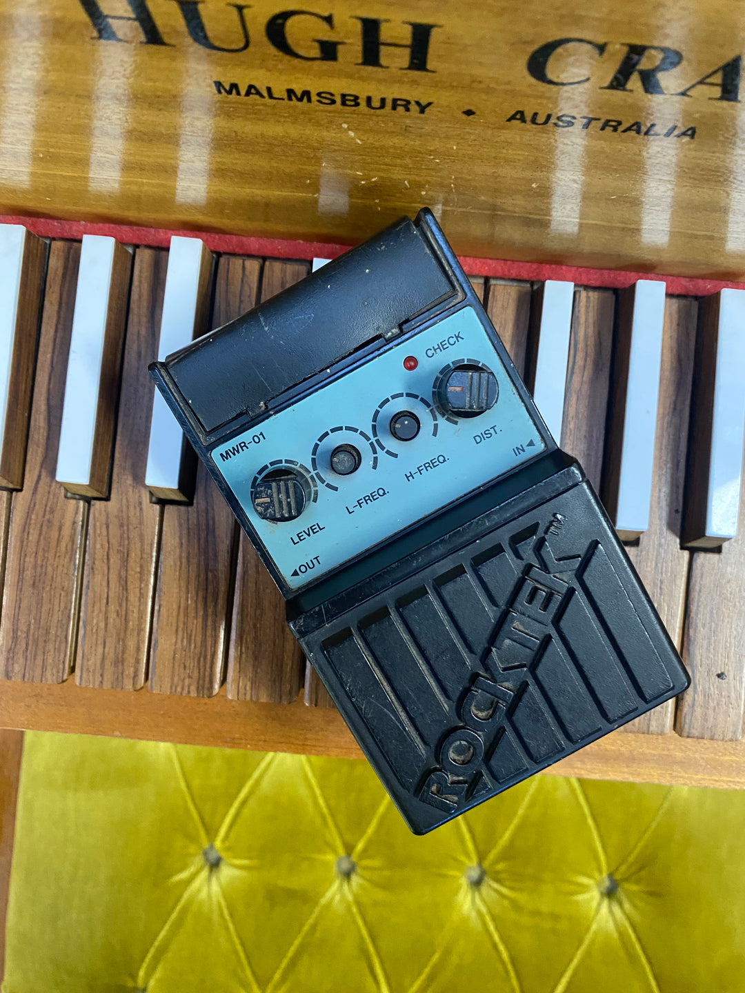 Rocktek Metal Worker Distortion Pedal MWR-01 ***pre loved*** – A&B Musical Instruments