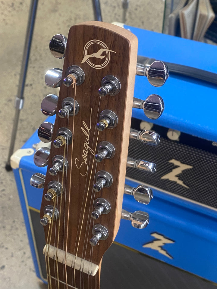 Seagull Walnut 12 String Acoustic Guitar W/Case ***Pre Loved***
