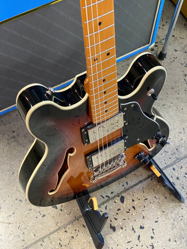 Squier Classic Vibe 2021 Starcaster 3-Color Sunburst ***pre loved***