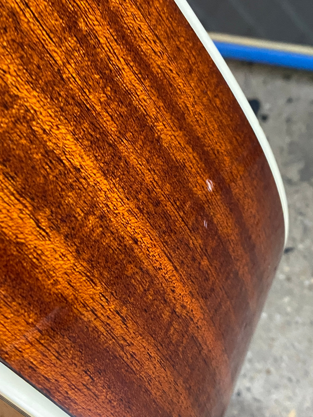 Washburn D10SCE Dreadnought cutaway acoustic electric Nat ***Pre Loved***
