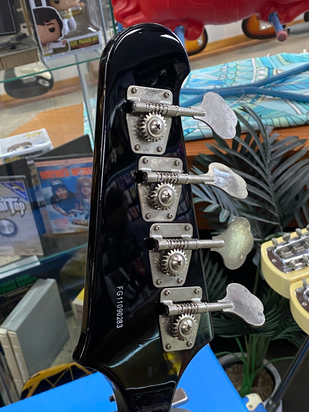 Burny MIJ 2011 Thunderbird Bass w/bag | Black ***pre loved***