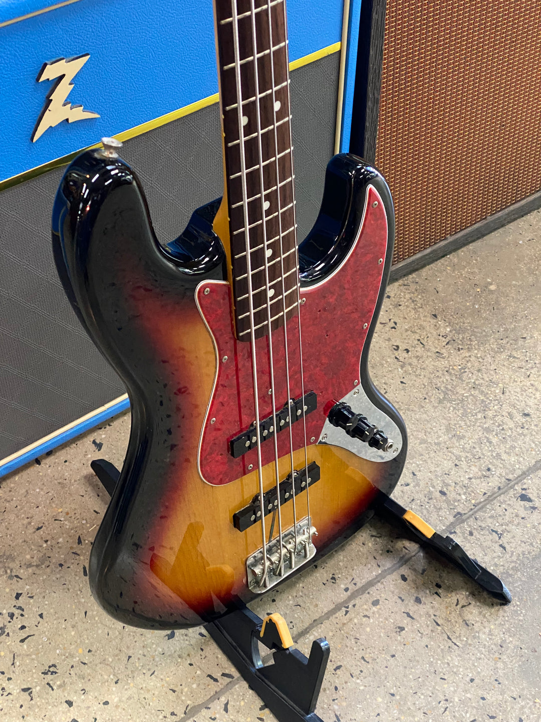 Fender CIJ '97-2000 Jazz Bass Sunburst W/bag ***Pre Loved***