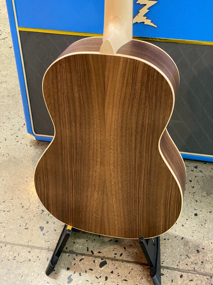 Manuel Rodriguez Concert 3/4 Ecologia E-57 Spruce / Walnut