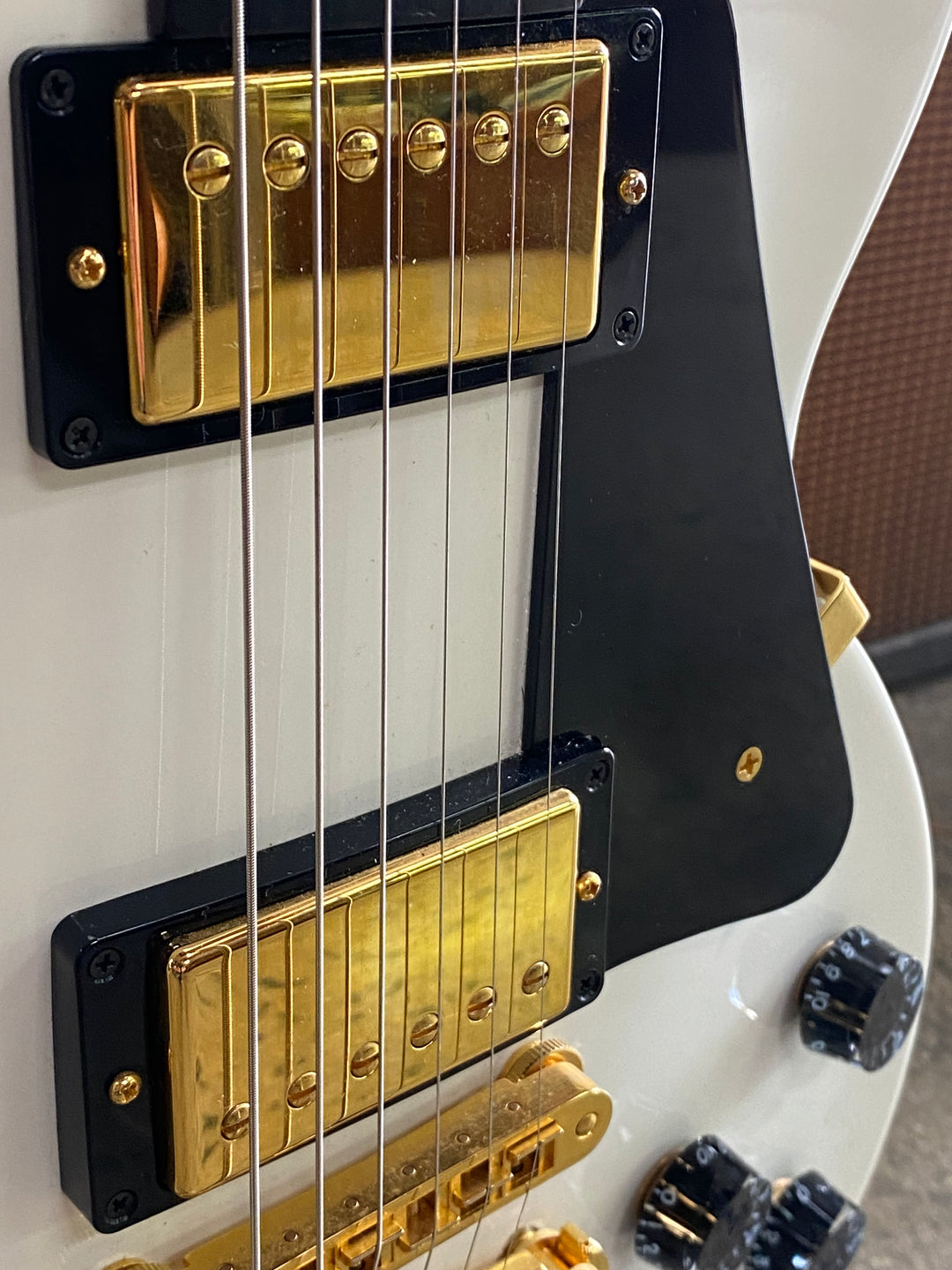 Gibson USA 2007 Les Paul Studio Alpine White W/case ***Pre Loved***