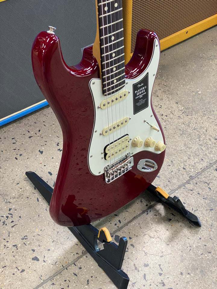 Fender Player II Stratocaster HSS | Transparent Cherry Burst