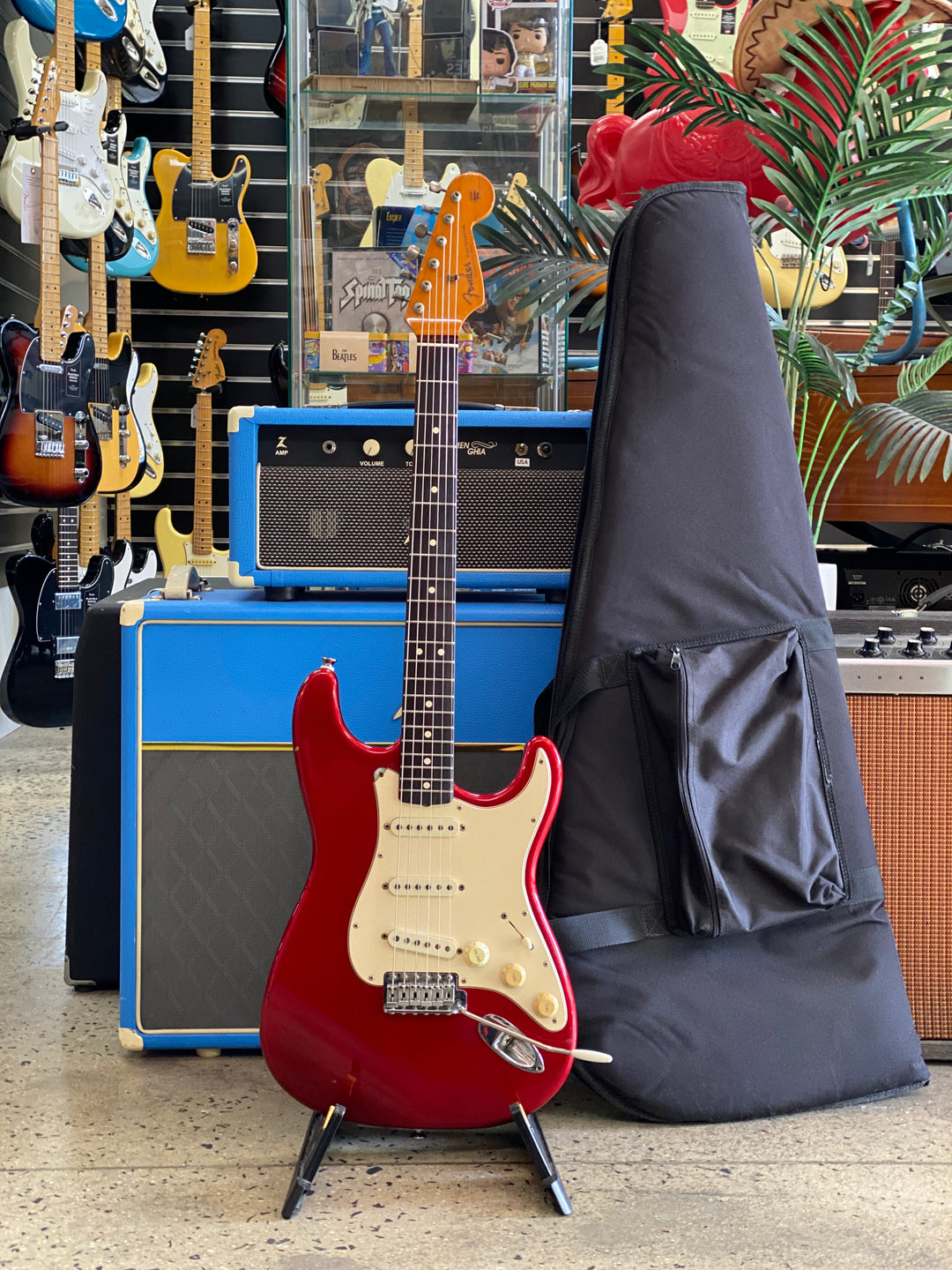 Fender 1997 USA Vintage Reissue '62 Stratocaster w/ bag | Candy Apple Red ***pre loved***