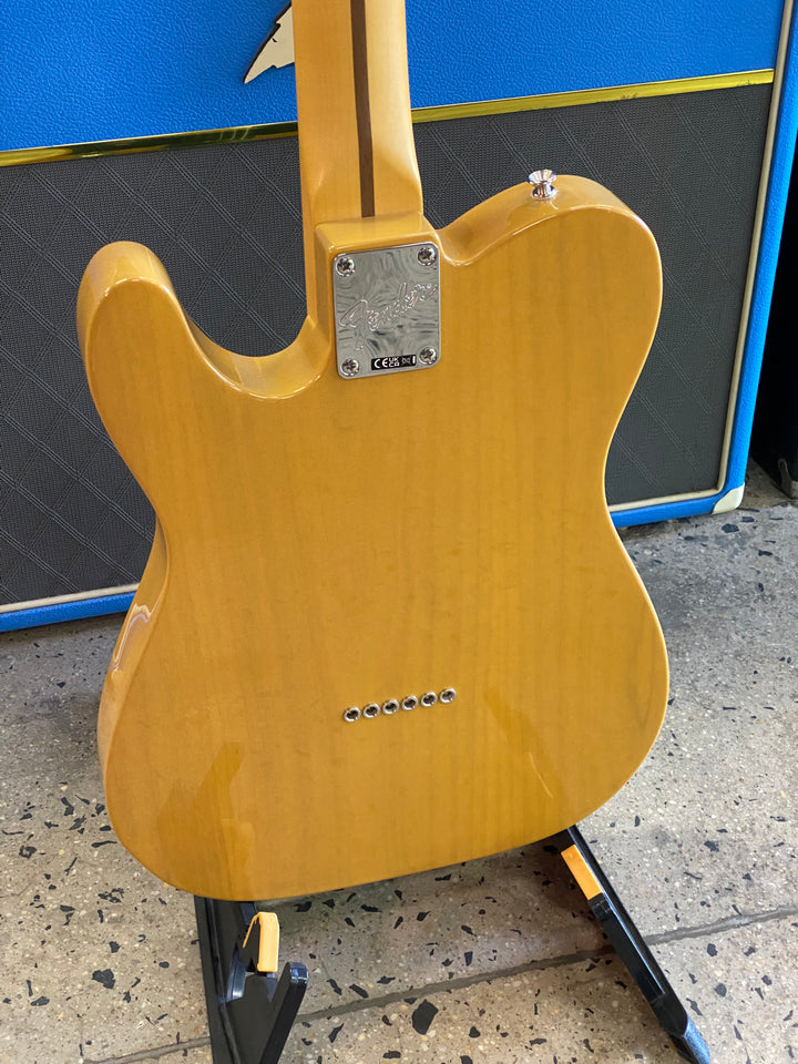 Fender American Pro Classic Tele Maple Neck | Butterscotch Blonde