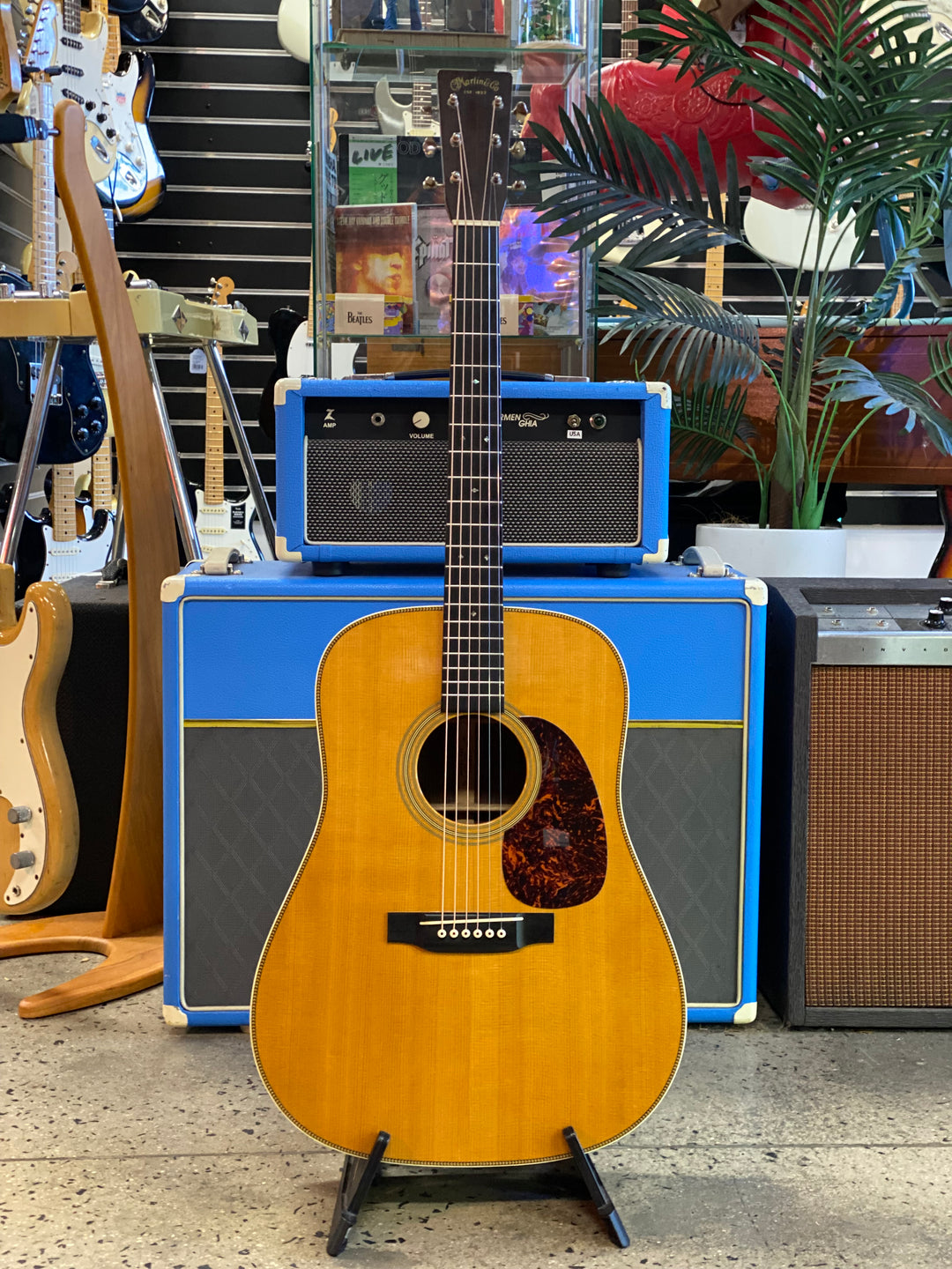 Martin Guitars 2008 HD-28V Dreadnought w/case ***pre loved***