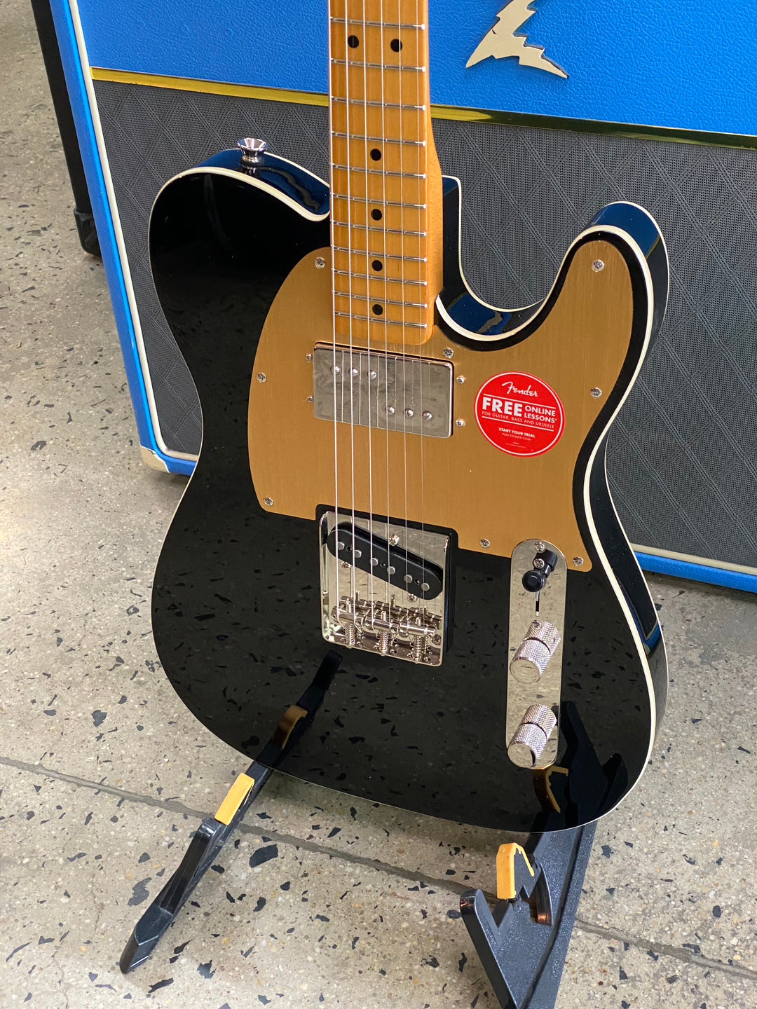 Squier FSR Classic Vibe Custom SH Wide Range Telecaster | Black