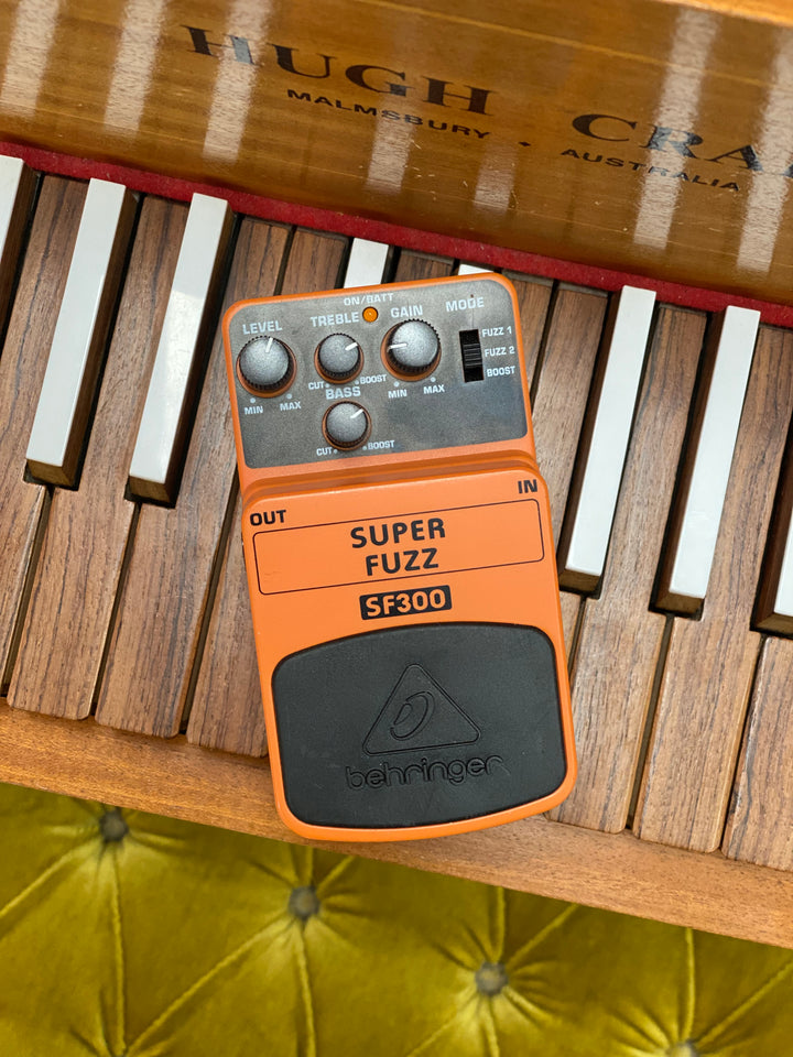 Behringer Super Fuzz SF300 ***pre loved***